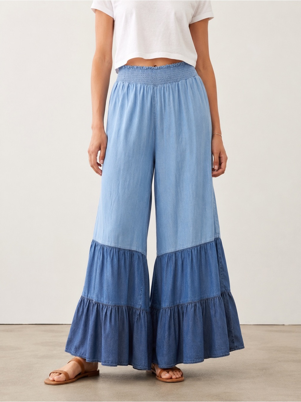 Cato Chambray Tiered Wide-Leg Pants Medium Lyocell Boho Smocked Waist Palazzo